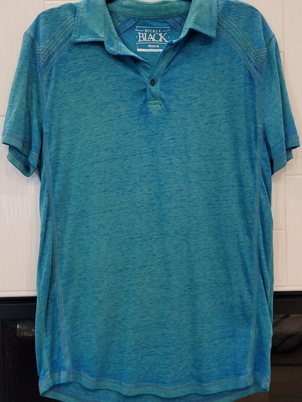 Buckle Black Men's Athletic Polo Shirt - Size M